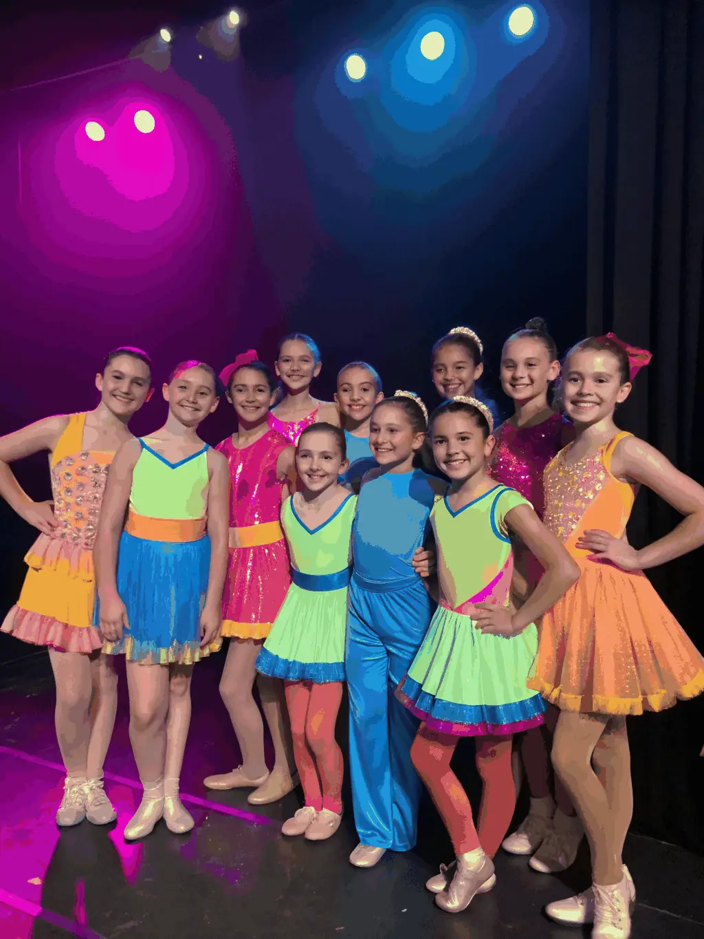 A diverse group of children working together on a group circus performance, emphasizing the inclusive and community-focused nature of ECOLE DE CIRQUE : HORS PISTE.